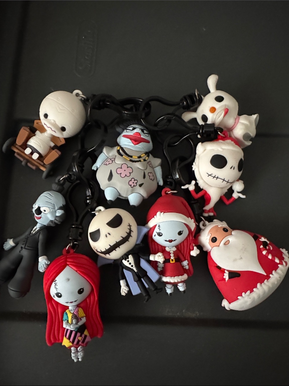 NIGHTMARE BEFORE CHRISTMAS 
Themed Keychain Set - Red, White, Black Characters